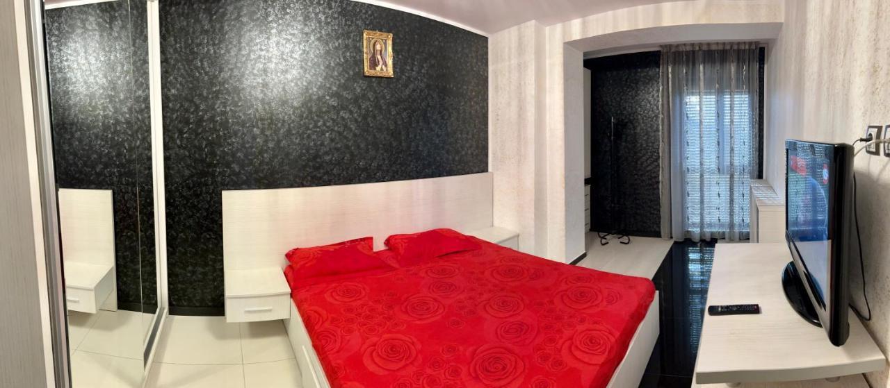 Apartament Zona Fabricii Ford Craiova Luaran gambar