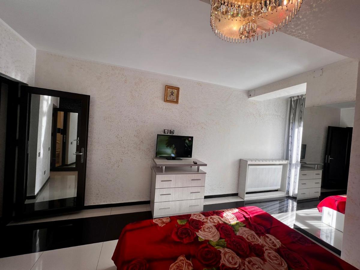 Apartament Zona Fabricii Ford Craiova Luaran gambar