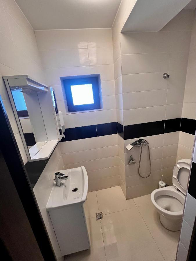 Apartament Zona Fabricii Ford Craiova Luaran gambar